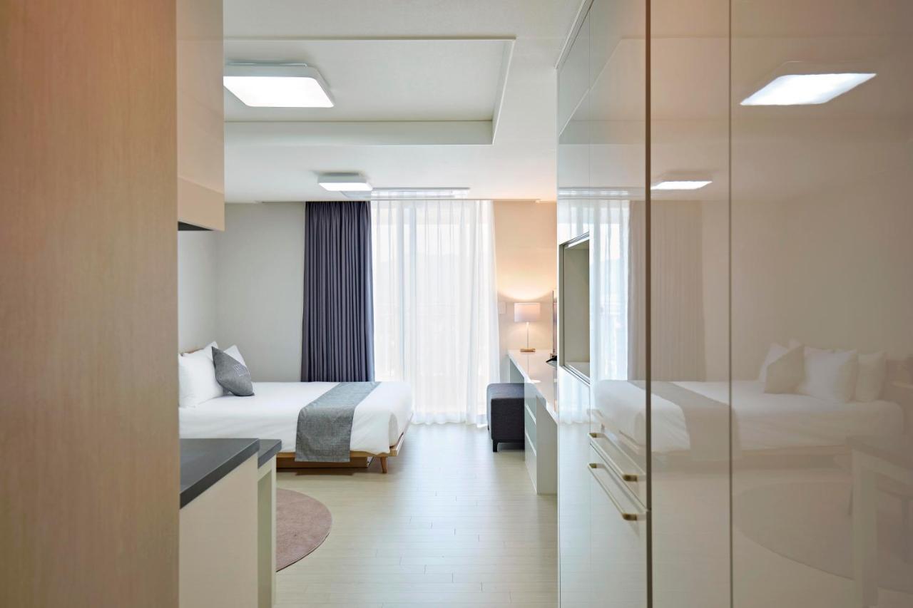 Geoje Leein Stay Hotel Exterior foto